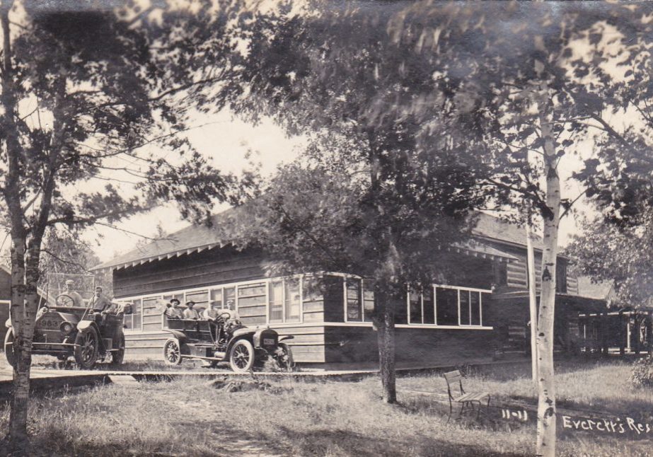 Everett Main Lodge